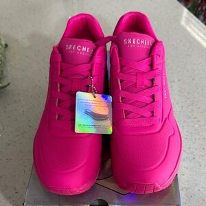 Skechers Fuchsia Athletic Shoes